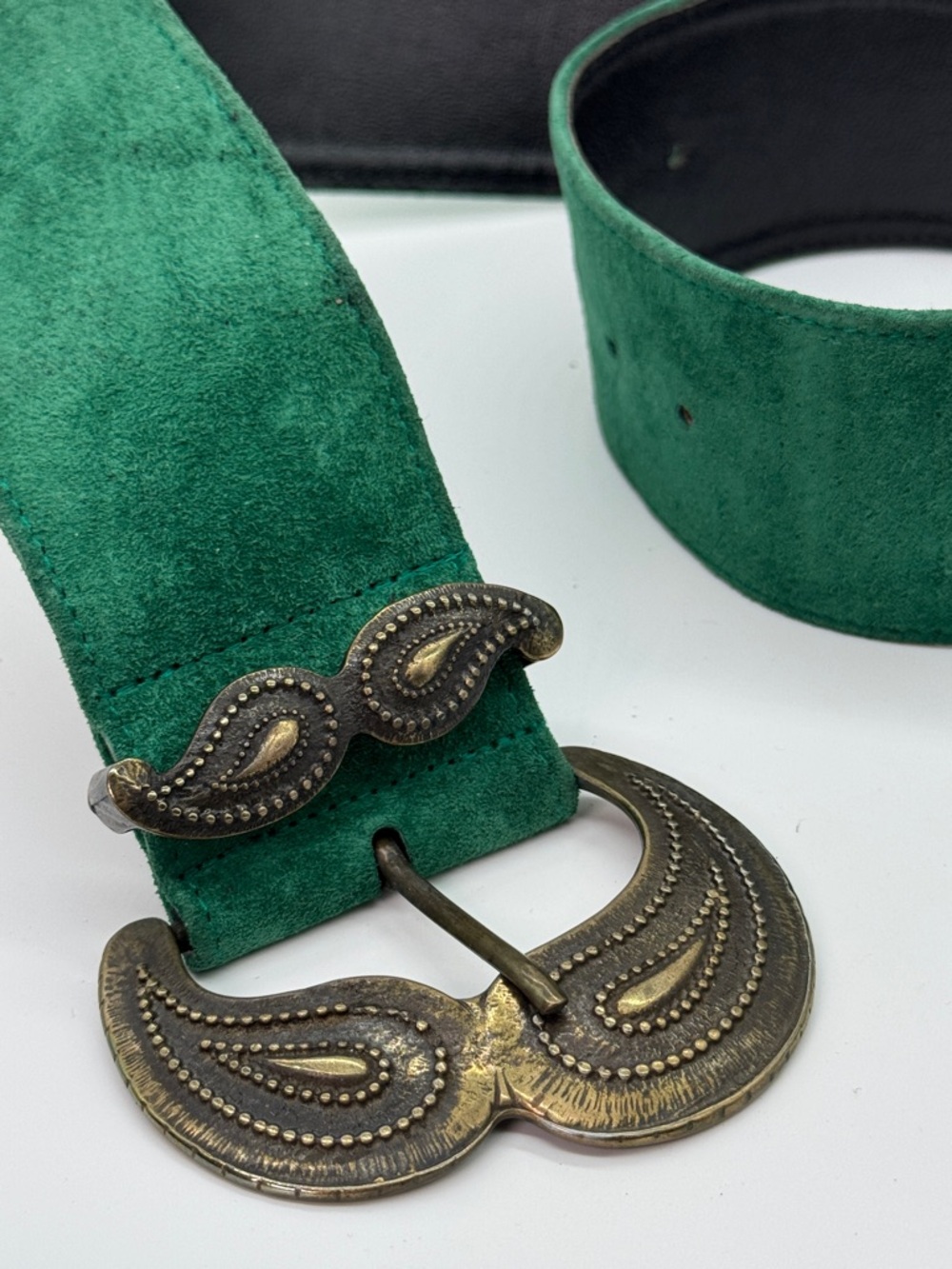Jaeger Green Suede/leather Belt with Ornate Antique Brass Buckle - Picture 3 of 4